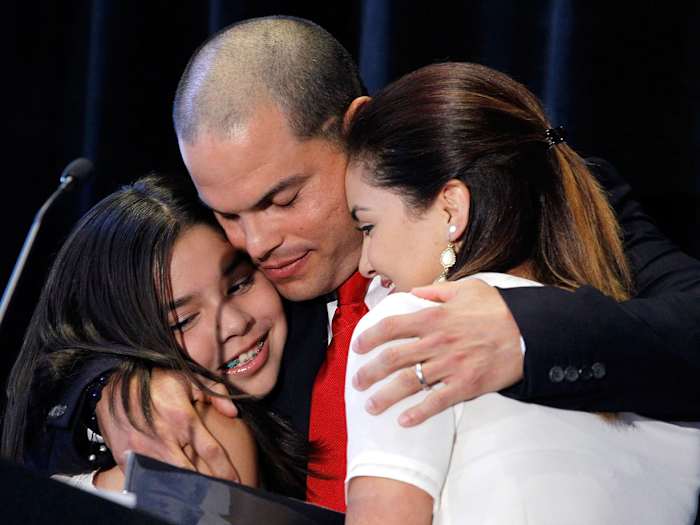 Ivan-Rodriguez-daughters-Ivanna-Amanda.jpg